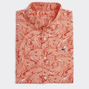 LIKE NEW, worn once! Vineyard Vines Boys short sleeve shirt, XL
